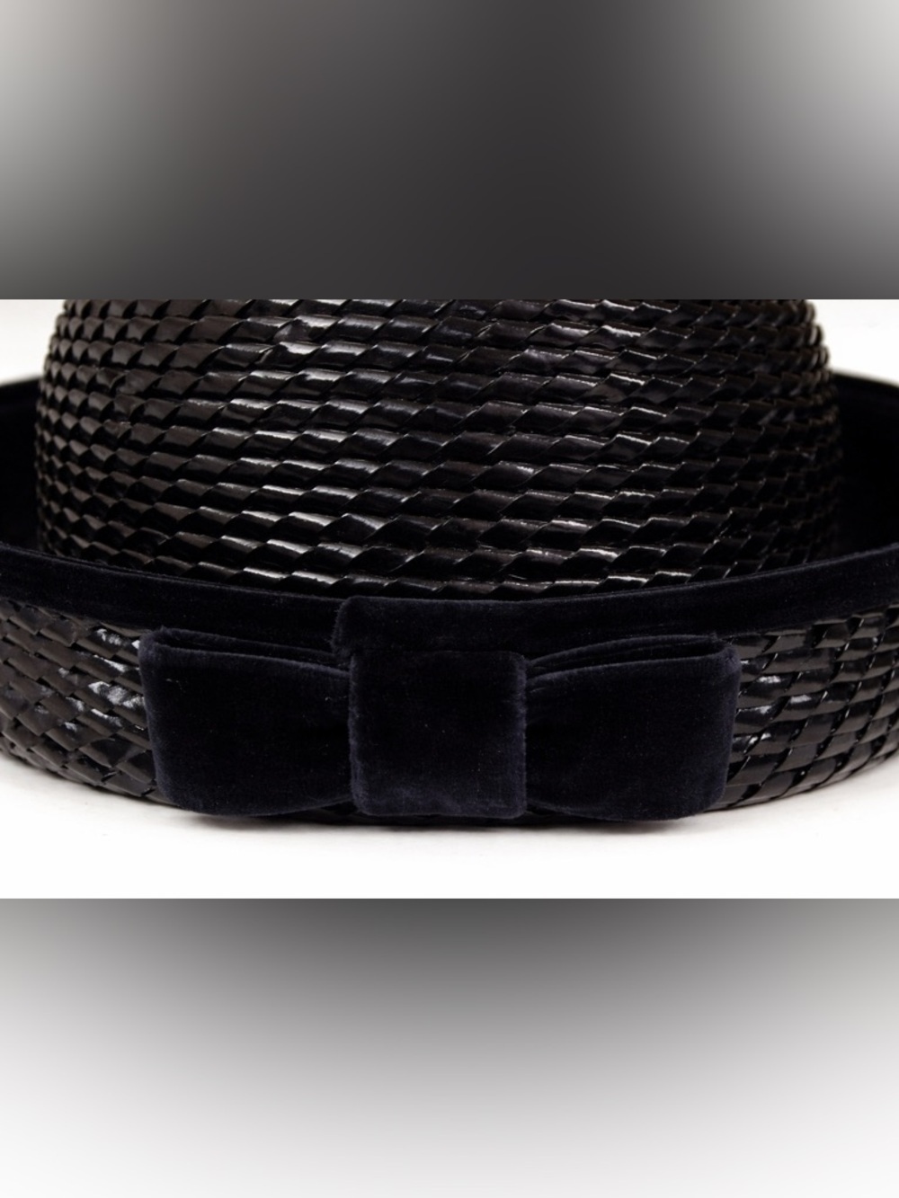 Vintage navy woven hat with velvet bow and trim. - Picture 5 of 8